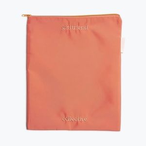 GIRLFRIEND COLLECTIVE BLUSH PINK ACCESSORIES Foldover Pouch Zippered Clutch